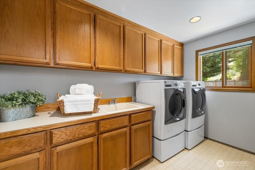 Property photo for 20315 NE 39th Street, Sammamish photo 19
