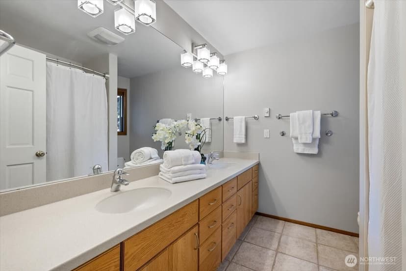 Property photo for 20315 NE 39th Street, Sammamish photo 31