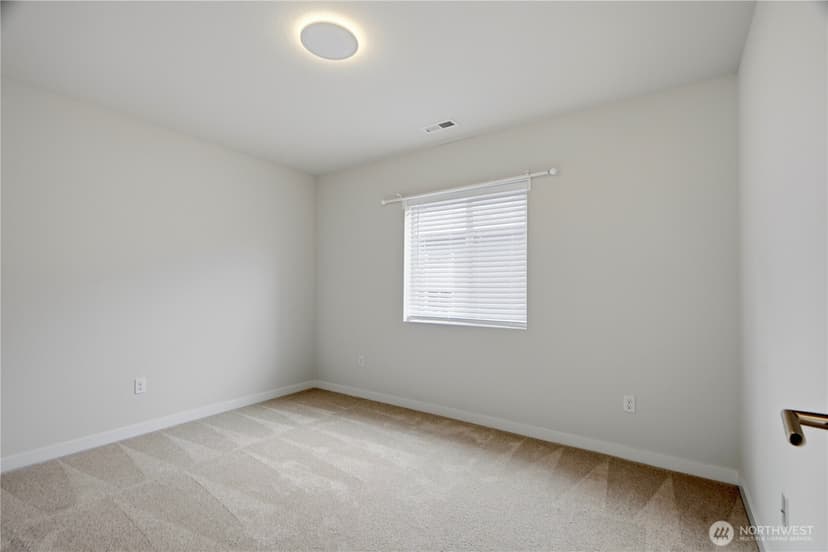 Property photo for 14622 28th Avenue W, Lynnwood photo 24