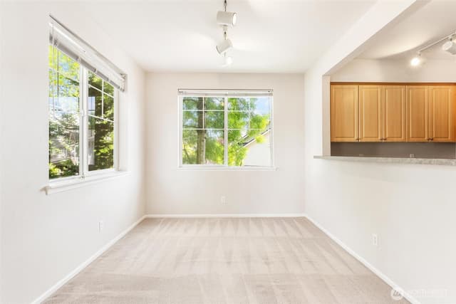 Property photo for 13000 Admiralty Way #D204, Everett photo 4