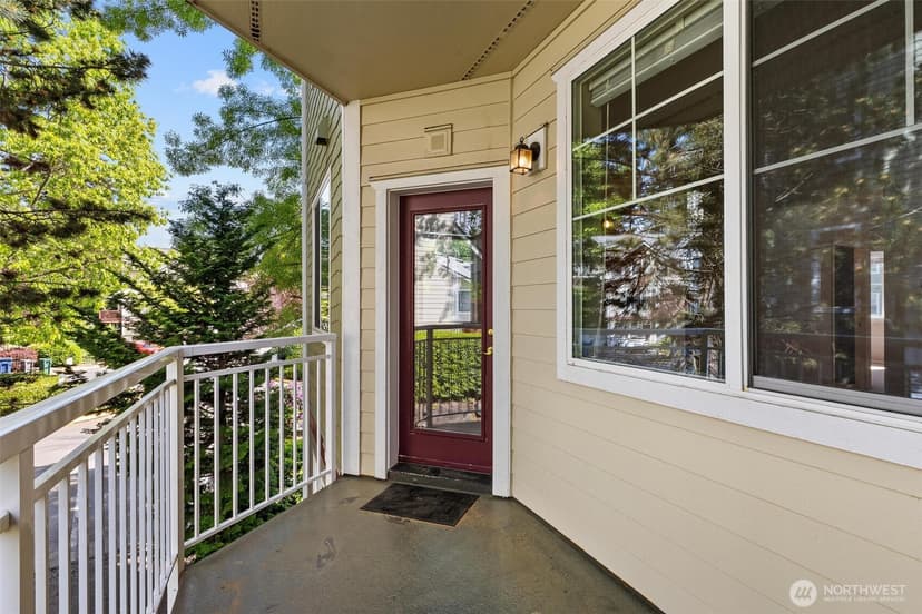 Property photo for 13000 Admiralty Way #D204, Everett photo 18