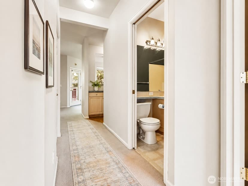 Property photo for 13000 Admiralty Way #D204, Everett photo 13