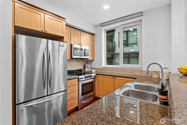 Property photo for 1501 Tacoma Avenue S #111, Tacoma photo 3