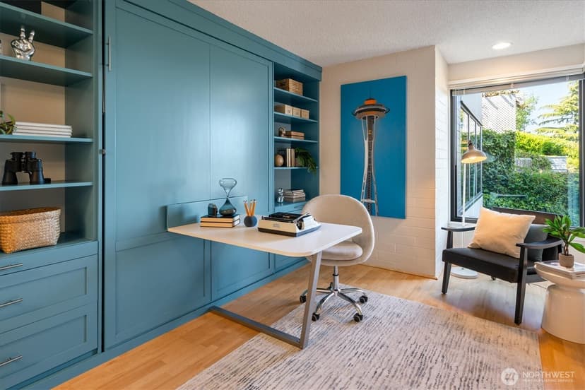 Property photo for 1605 5th Avenue N #302, Seattle photo 19