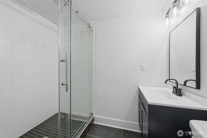 Property photo for 4727 176th Street SW #J-1, Lynnwood photo 6
