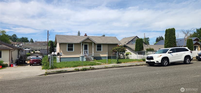 Property photo for 1224 Maple Street, Everett photo 4
