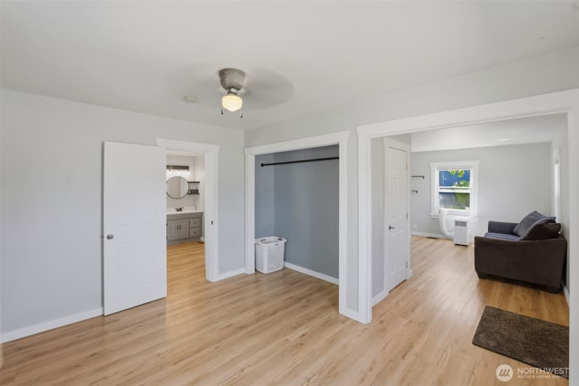 Property photo for 5207 S Oakes Street, Tacoma photo 9