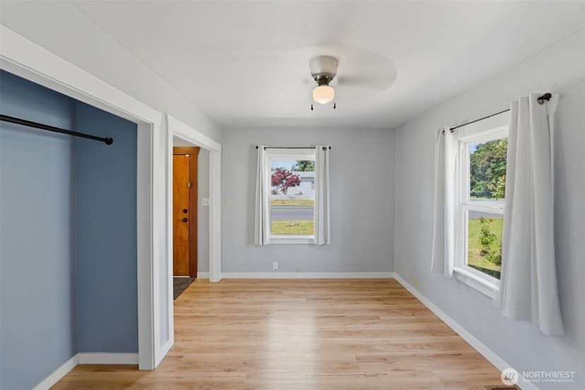 Property photo for 5207 S Oakes Street, Tacoma photo 10