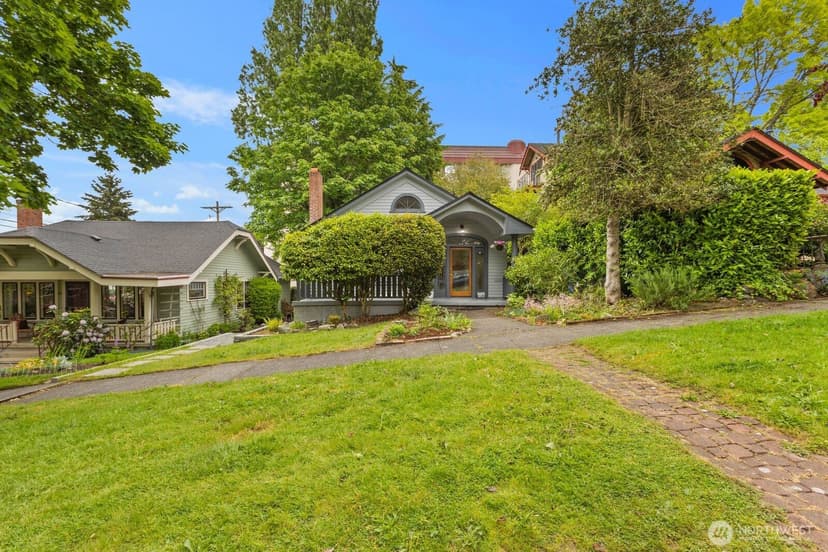 Property photo for 818 N 10th Street, Tacoma photo 17