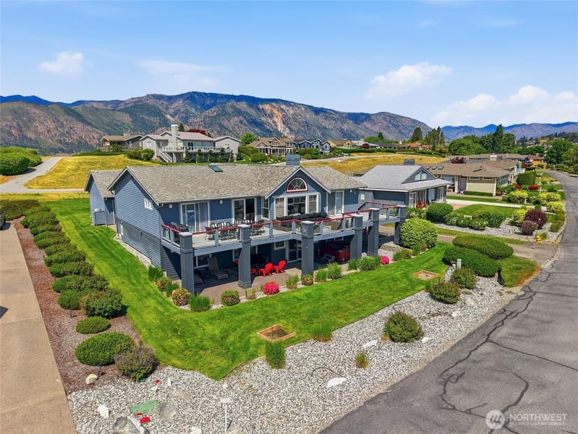 Property photo for 127 Chelan View Drive, Manson