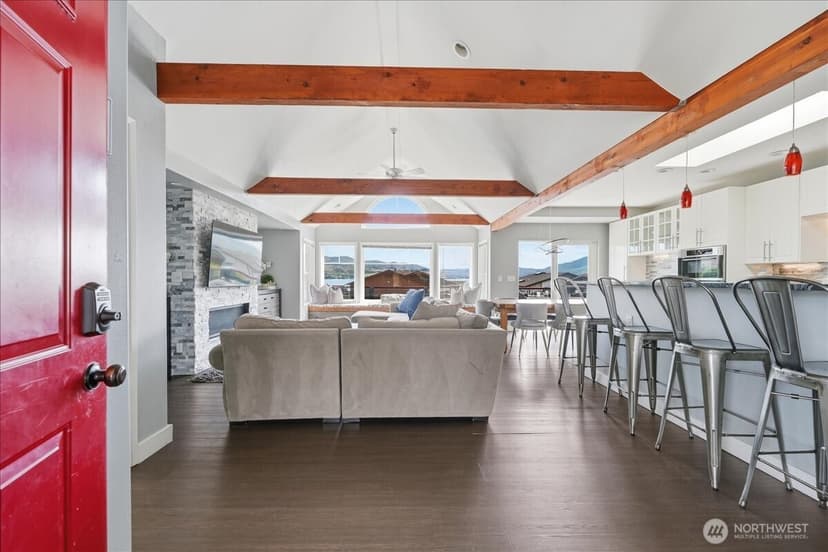 Property photo for 127 Chelan View Drive, Manson photo 6