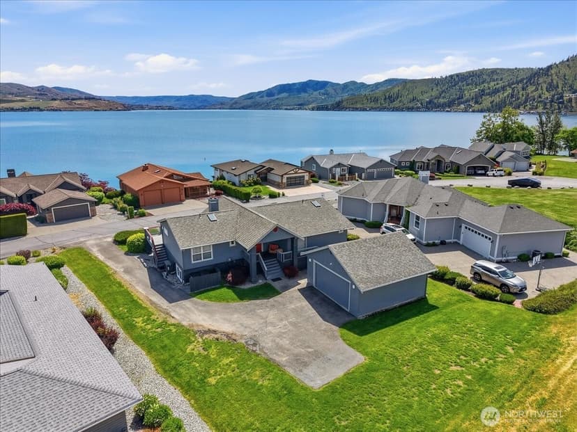Property photo for 127 Chelan View Drive, Manson photo 36
