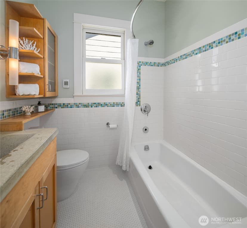 Property photo for 6719 9th Avenue NW, Seattle photo 6