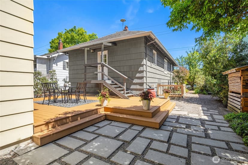 Property photo for 6719 9th Avenue NW, Seattle photo 15