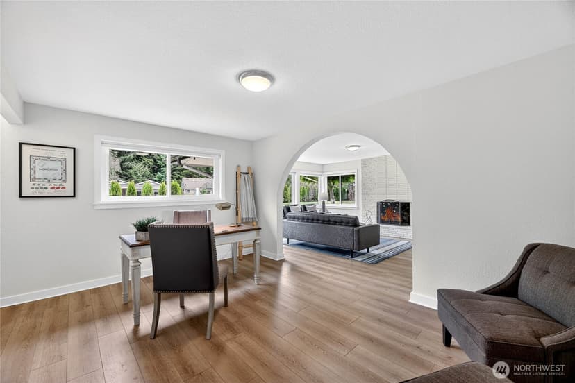 Property photo for 415 Front Street S, Issaquah photo 18