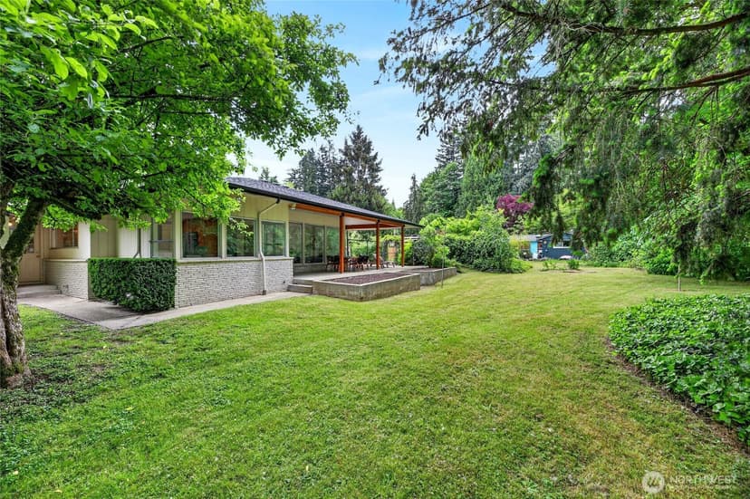 Property photo for 415 Front Street S, Issaquah photo 34