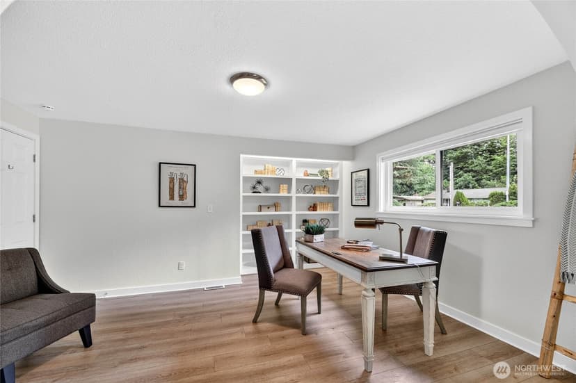 Property photo for 415 Front Street S, Issaquah photo 19