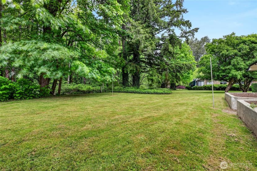 Property photo for 415 Front Street S, Issaquah photo 35