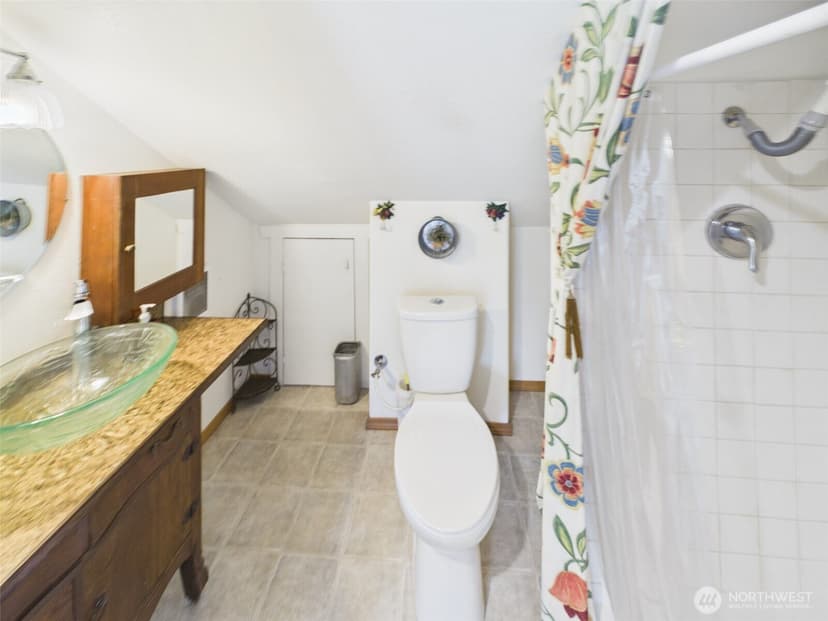 Property photo for 801 9th Avenue NW, Puyallup photo 25