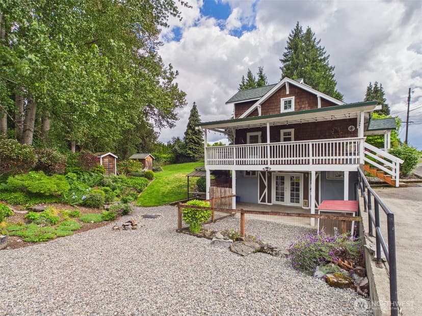 Property photo for 801 9th Avenue NW, Puyallup photo 30