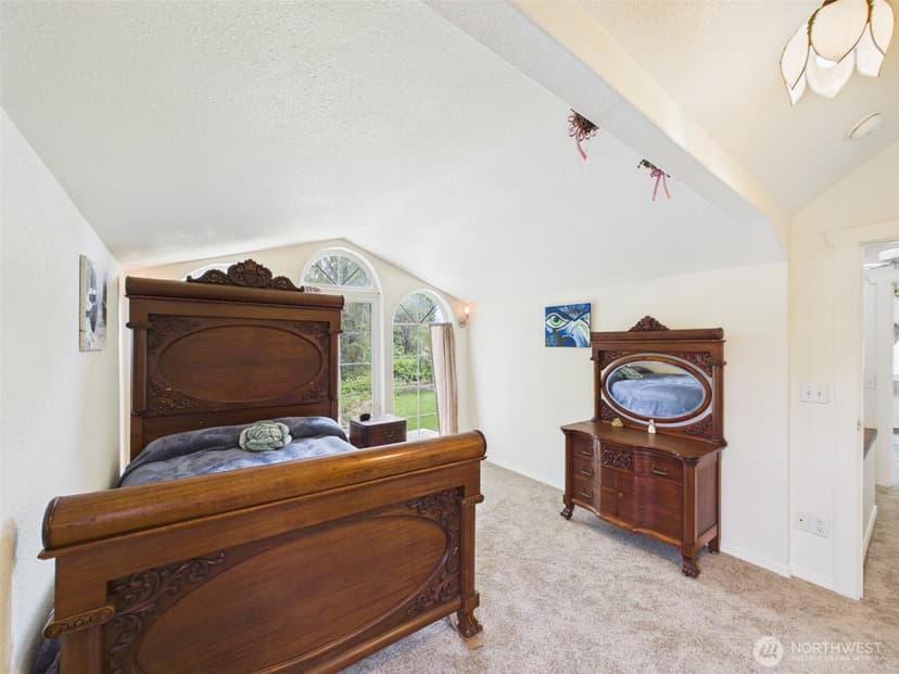 Property photo for 801 9th Avenue NW, Puyallup photo 23