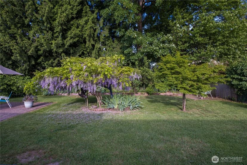 Property photo for 13400 3rd Avenue S, Burien photo 29