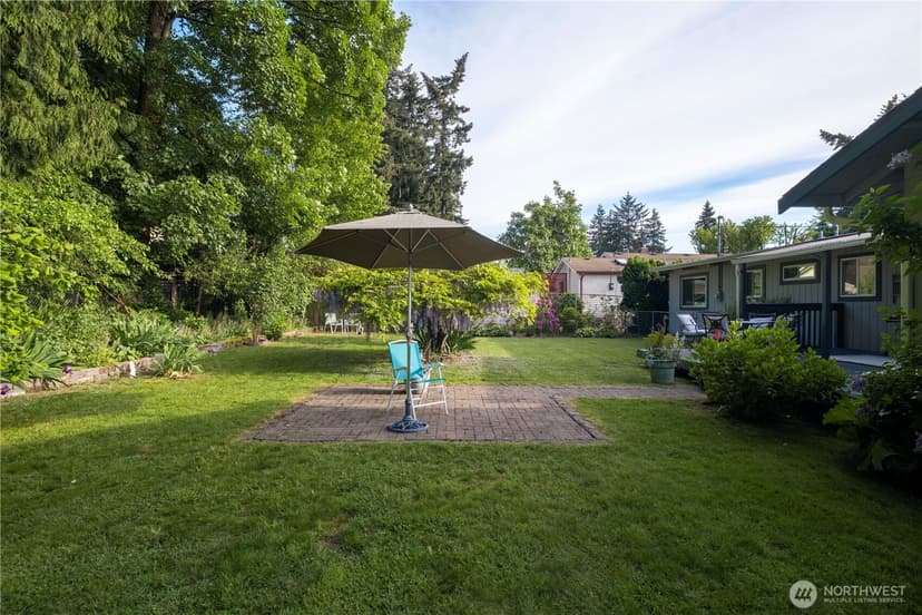 Property photo for 13400 3rd Avenue S, Burien photo 31