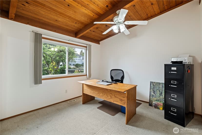 Property photo for 13400 3rd Avenue S, Burien photo 18