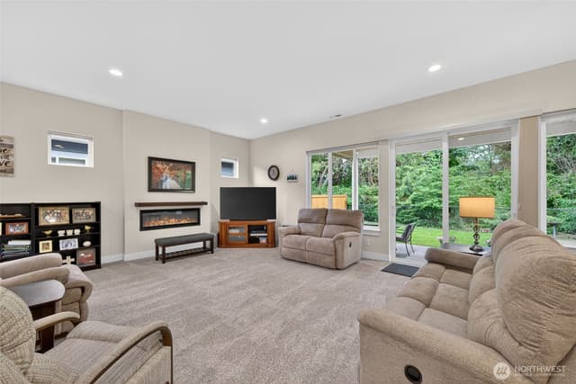Property photo for 2130 5th Place, Snohomish photo 4
