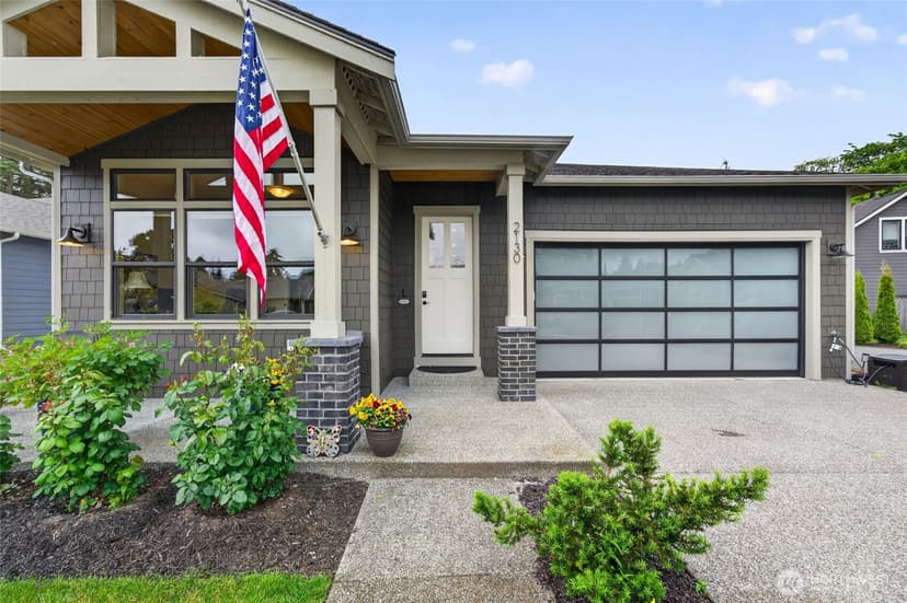 Property photo for 2130 5th Place, Snohomish photo 2