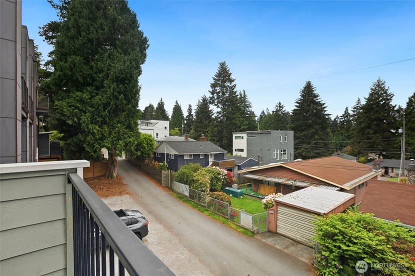 Property photo for 9243 35th Avenue SW #C, Seattle photo 8