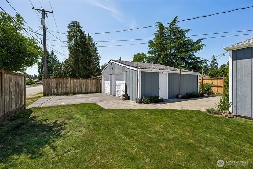 Property photo for 1702 S 94th Street, Tacoma photo 16