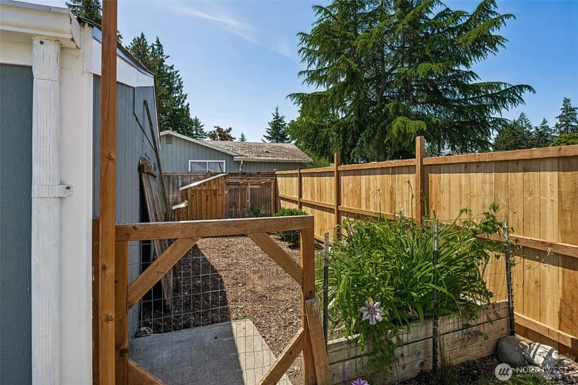 Property photo for 1702 S 94th Street, Tacoma photo 22