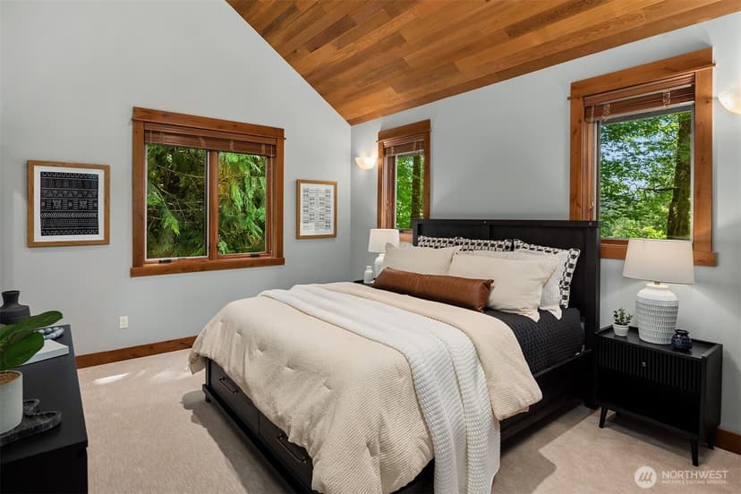 Property photo for 16700 Saybrook Drive NE, Woodinville photo 34