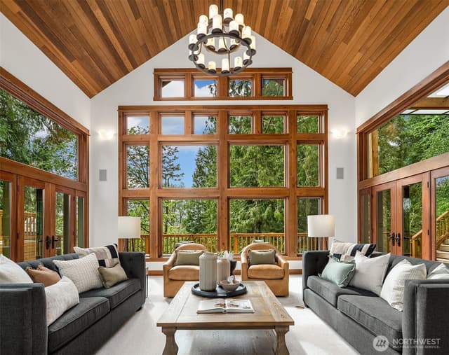 Property photo for 16700 Saybrook Drive NE, Woodinville photo 4