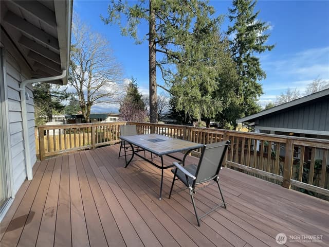 Property photo for 626 167th Avenue NE, Bellevue photo 5