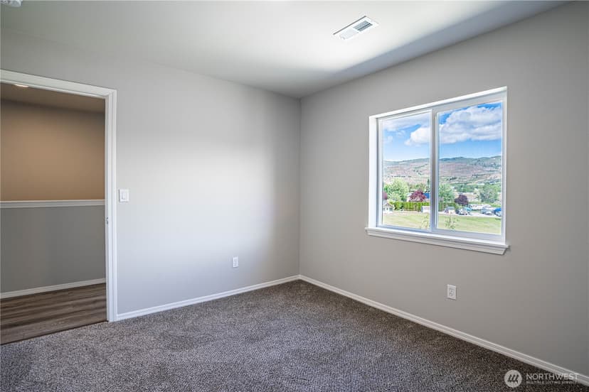 Property photo for 51 Phoebe Lane #B4, Manson photo 12
