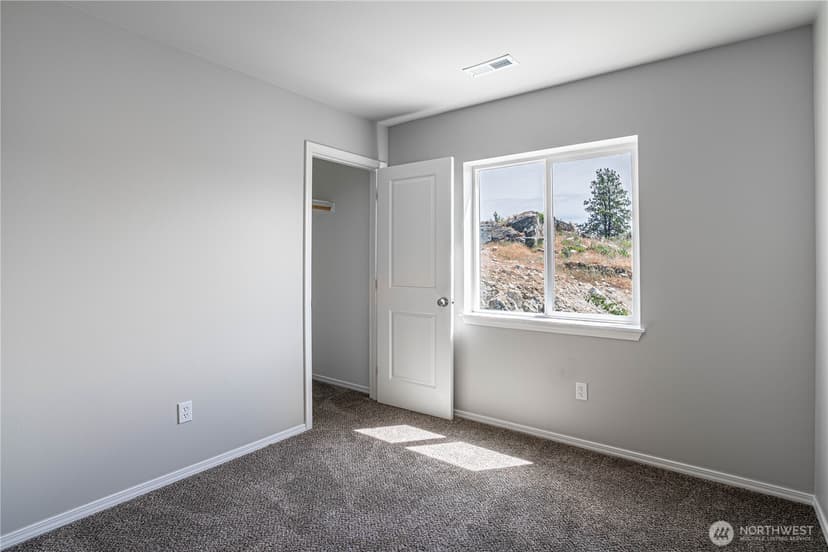 Property photo for 51 Phoebe Lane #B4, Manson photo 10
