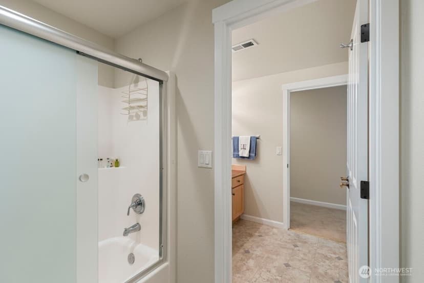 Property photo for 6027 Osprey Circle, Bremerton photo 33