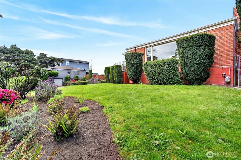 Property photo for 5457 35th Avenue SW, Seattle photo 31