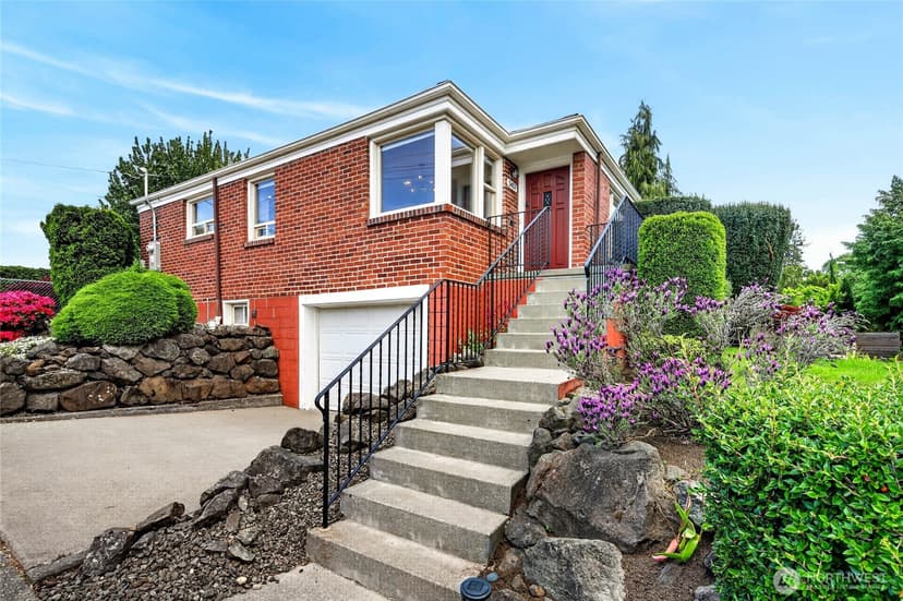 Property photo for 5457 35th Avenue SW, Seattle photo 32