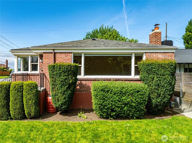 Property photo for 5457 35th Avenue SW, Seattle