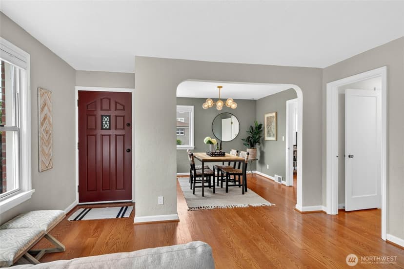Property photo for 5457 35th Avenue SW, Seattle photo 9