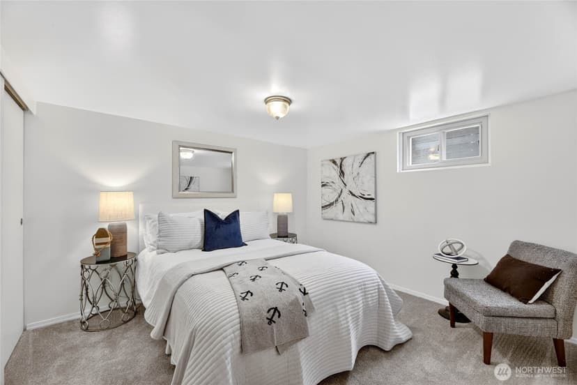 Property photo for 5457 35th Avenue SW, Seattle photo 24