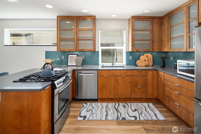 Property photo for 219 12th Avenue E #A, Seattle photo 10