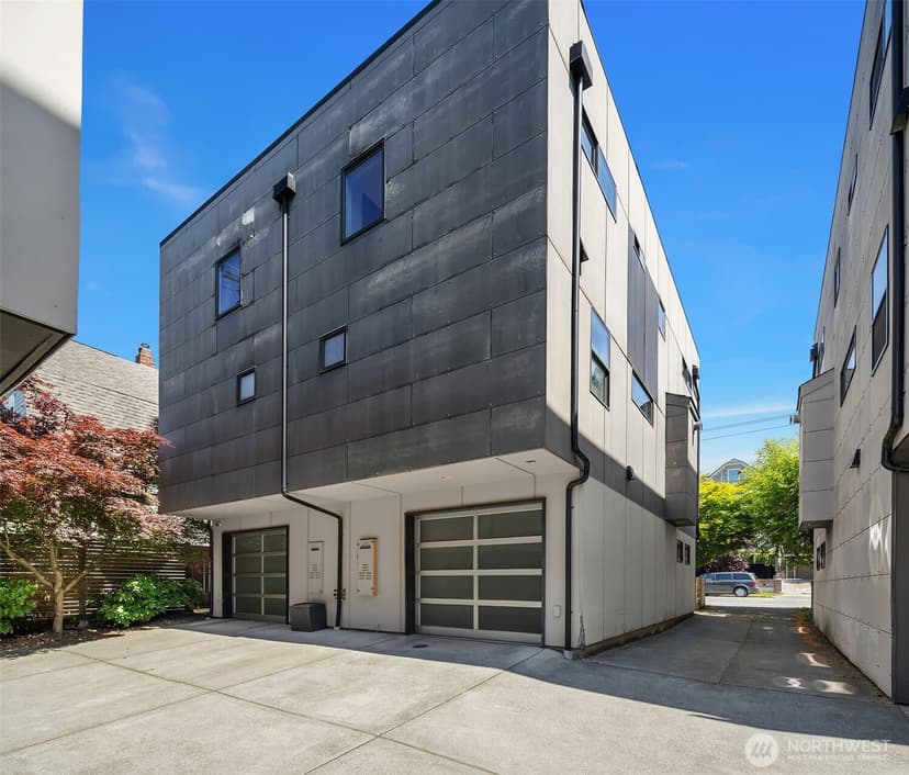Property photo for 219 12th Avenue E #A, Seattle photo 27