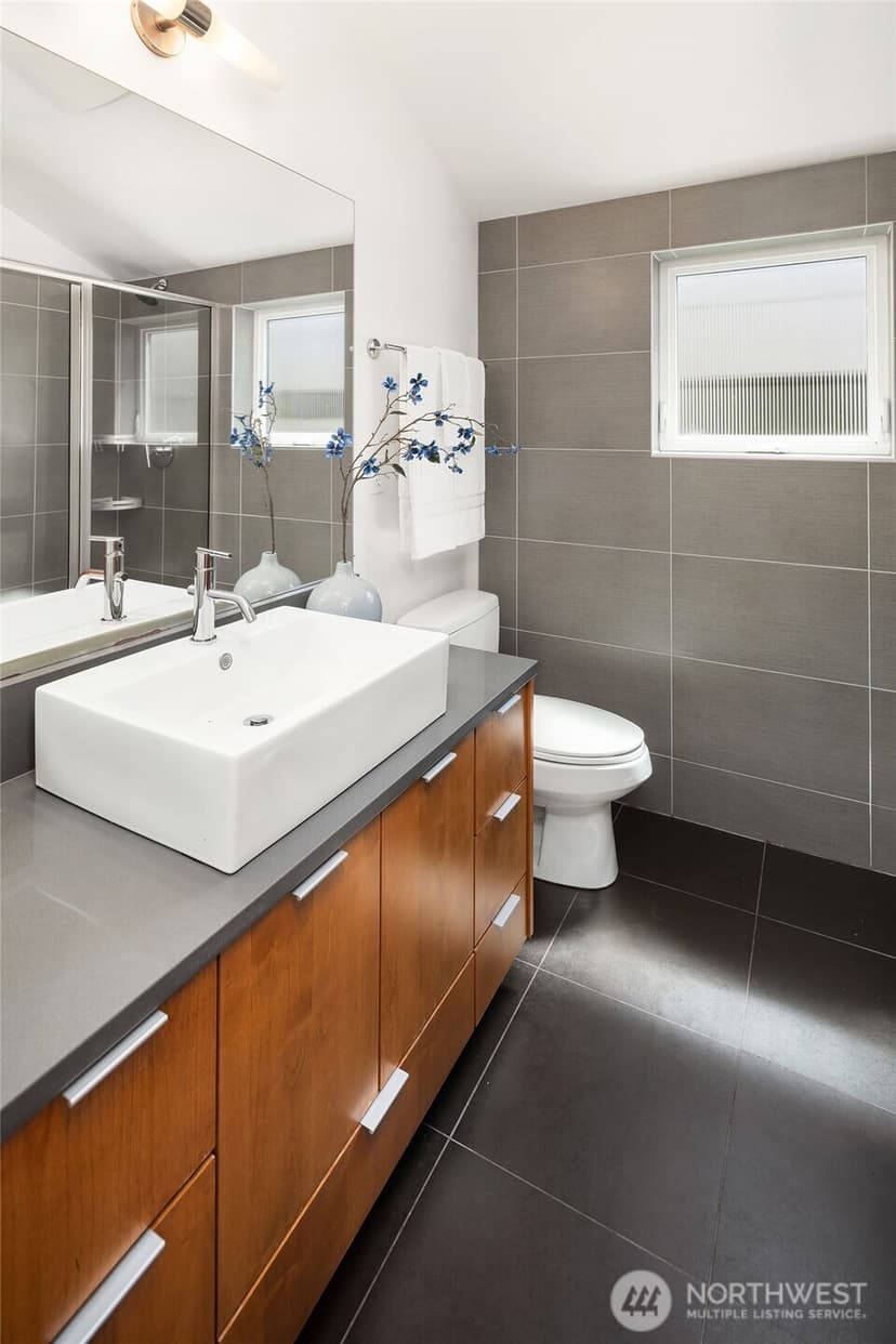 Property photo for 219 12th Avenue E #A, Seattle photo 19