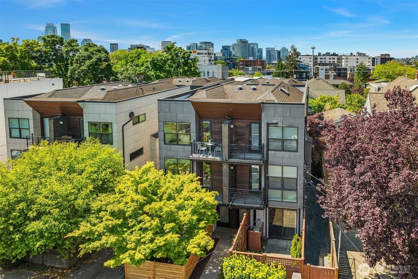 Property photo for 219 12th Avenue E #A, Seattle photo 2