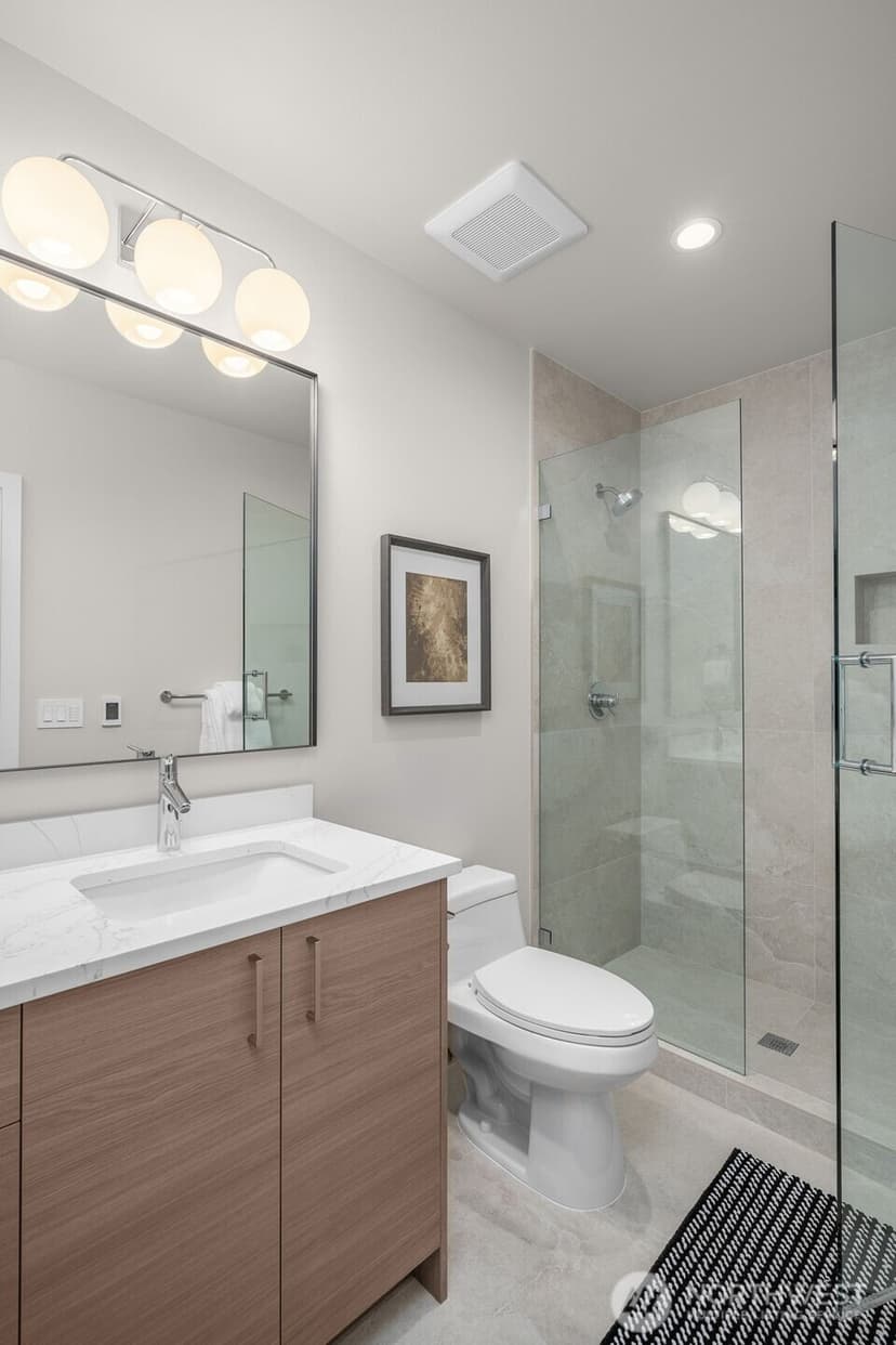 Property photo for 2728 63rd Avenue SE, Mercer Island photo 33
