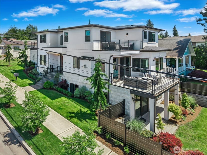 Property photo for 1006 4th Street W, Kirkland photo 37
